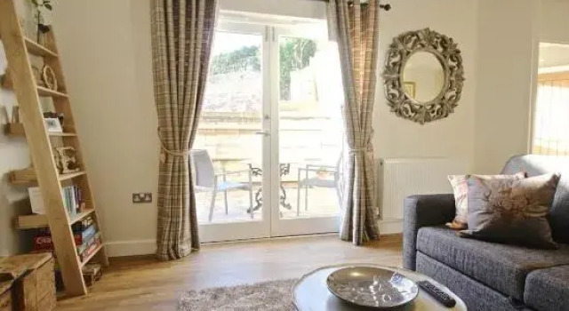 The Folly | Unthank Road | Norwich, Varaa Huoneisto Asunnot kohteessa Merseyside, Huoneisto