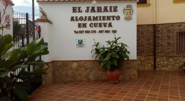 Cueva El Jaraiz