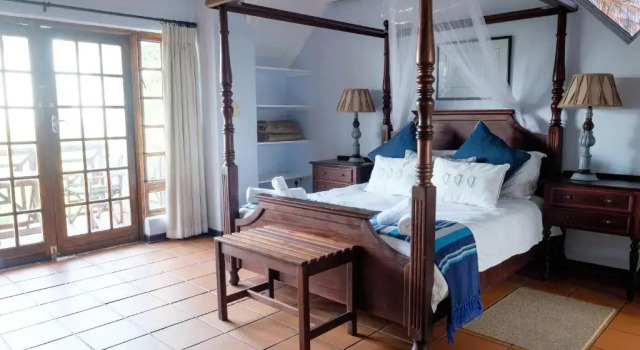 St Lucia Eco-Lodge, Book Hotel St Lucia Maputaland