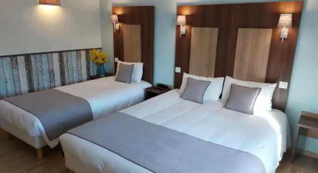 Трёхместный номер Standard Logis Loire Hotel - Les Cocottes Restaurant