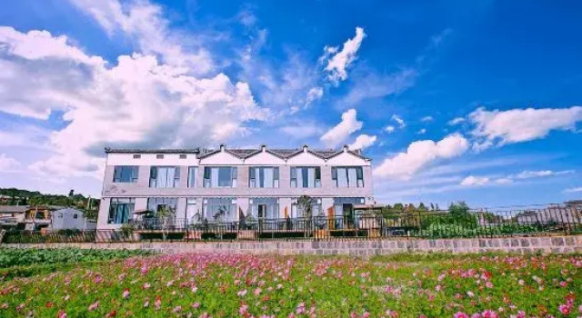Home-Like Garden Inn, Buchen Sie Hotel Hotels in Yunnan mit Parkplatz, Parkplätze