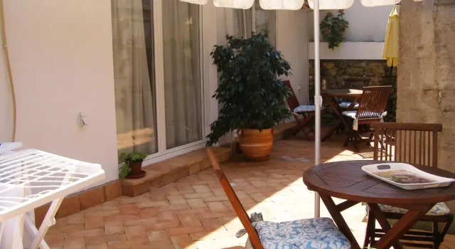 Студия Palastura Apartments