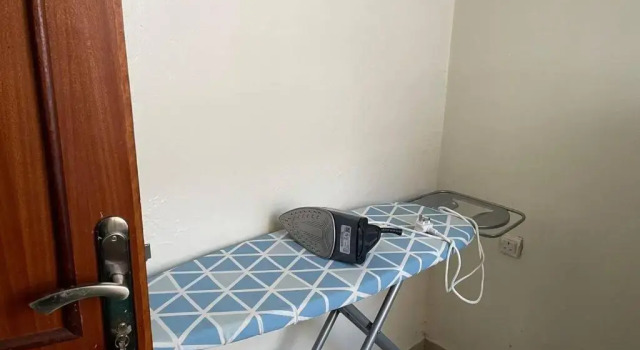 House - Sleeps 6 - Parking - Garden
