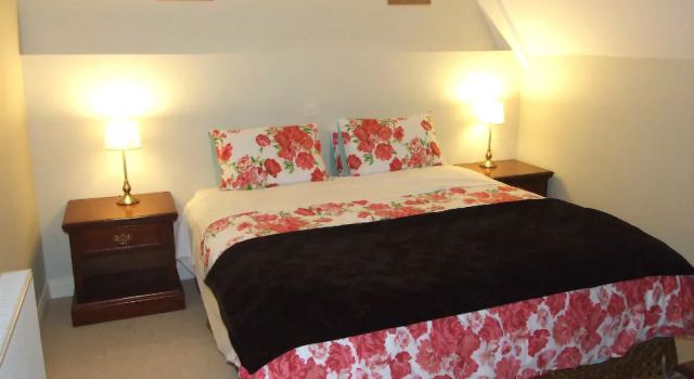 Ballyderrin House, Buchen Sie Hotel Tullow Carlow County