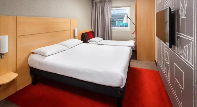 Двухместный семейный номер Standard ibis London Wembley