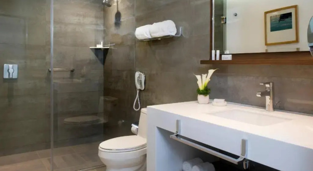 Четырёхместный номер Standard Courtyard by Marriott Lima Miraflores