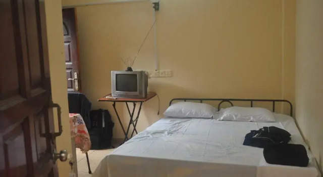 Manimalar Lodge, Prenota Hotel Colombo Distretto di Colombo