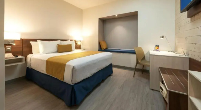 Номер Microtel Inn & Suites by Wyndham Irapuato