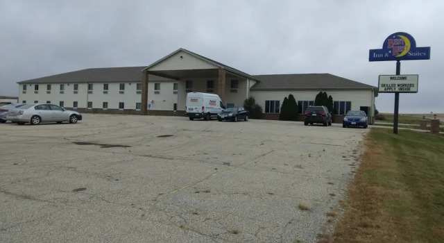 Best Rest, Varaa Mini-hotelli Manchester Iowa