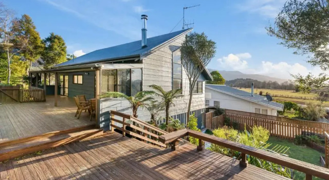 Rapid River Retreat - Turangi Holiday Home