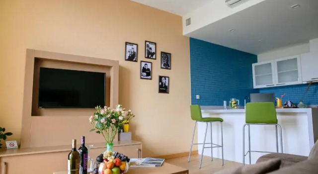 Студия HomeBridge Hotel Apartments