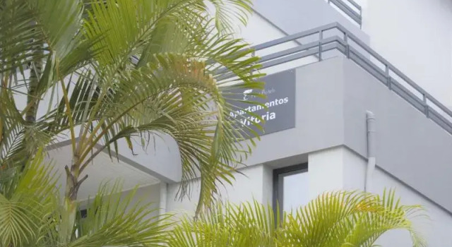 Apartamentos Turísticos Vitoria by Petit Hotels, Book Apartment Hotels in Centro with a Pool, Swimming Pool