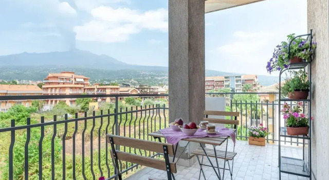 Апартаменты Etna & Sea View Apartment