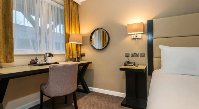 Двухместный номер для гостей с ограниченными возможностями New Place