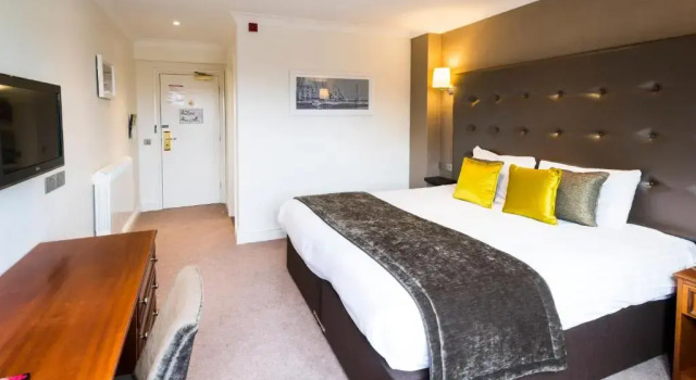 Номер Classic Ufford Park Resort