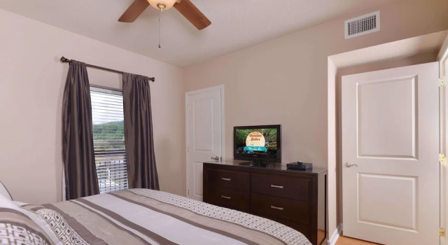 Cedar Lodge 504, Забронировать Отель Отели Пиджен-Фордж 3 звезды, рядом с Голь-клуб Crave, 3*