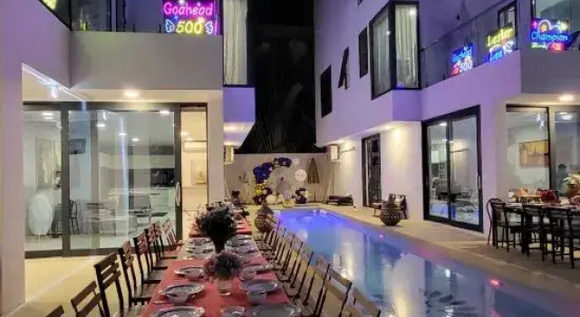 Yishu 8BR Pool Villa 한국어 가능, Забронировать Вилла Южная Паттайя Паттайя