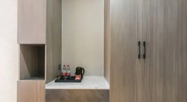 Homeinn Ease Hotel (Qufu Chunqiu East Road Sankong Store）, Prenota Hotel Hotel a Shandong con parcheggio, Parcheggio