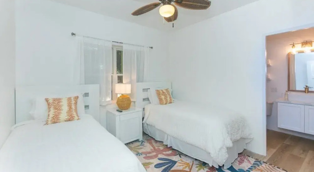 Villa Del Playa #2, Book Villa Sommerhuse i Roatan, Hytte