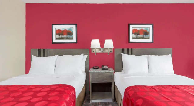 Четырёхместный номер Standard Clarion Pointe - Greensboro Coliseum Area