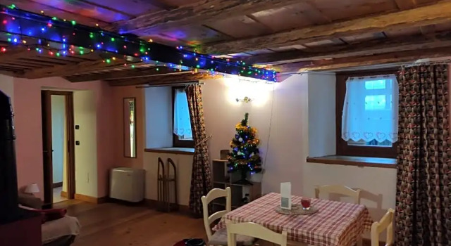 Maison 1940 La Bethaz, Забронировать Гостевой дом Вальгризанш Валле д'Аоста