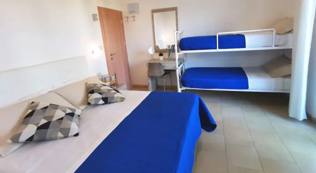 Четырёхместный номер Standard Hotel Bellini