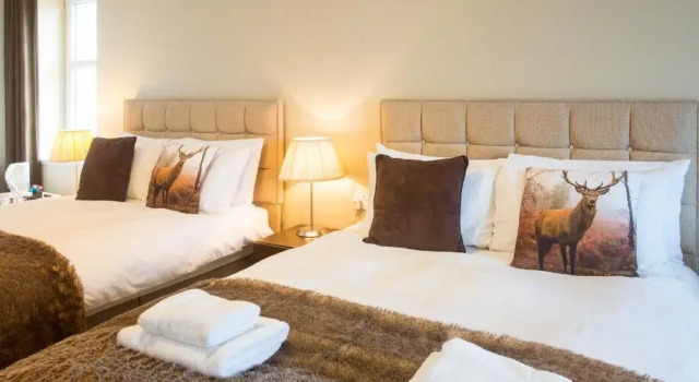 Четырёхместный номер Standard с видом на море Lamlash Bay Hotel
