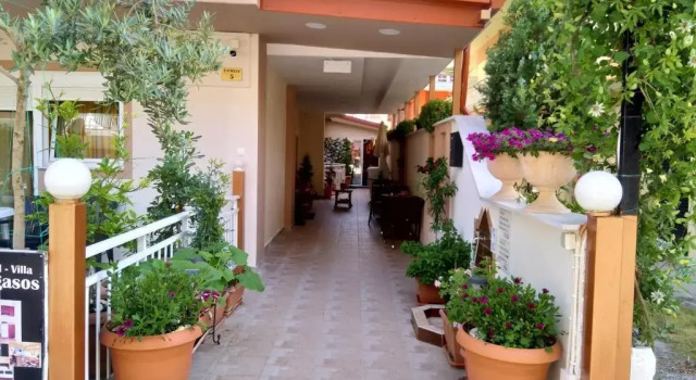 Hotel Villa Pigasos, Book Hotel Paralia 