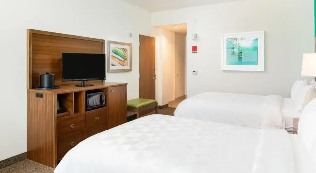 Четырёхместный номер Standard Holiday Inn Resort Fort Walton Beach by IHG