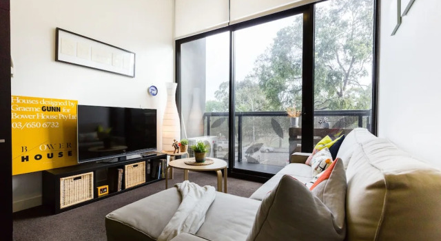 Апартаменты Premium c 1 комнатой с балконом GEORGE, 1BDR North Melbourne Apartment
