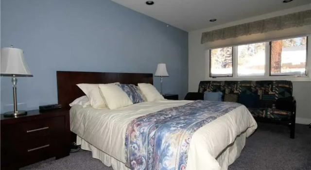 Mountainback Condo 062 2 Bedrooms 2 Bathrooms Condo, Забронировать Апартаменты/квартира Маммот-Лейкс Маммот, рядом с Гондольный подъемник Вилидж