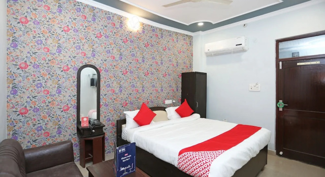 Двухместный номер Standard Hotel O Samrat