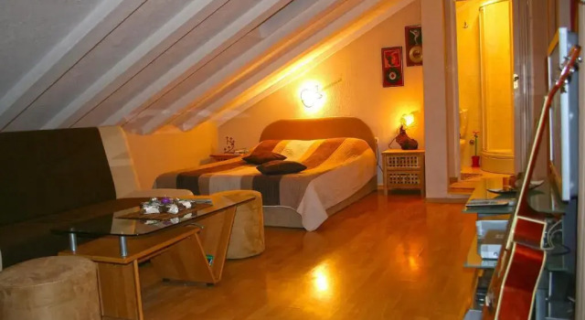 Апартаменты Apartments Rock Palace