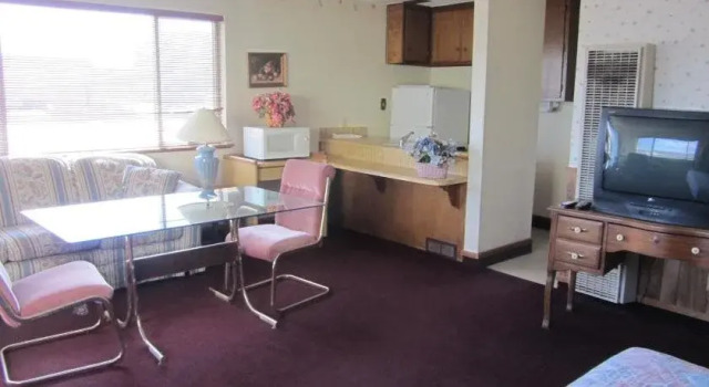 Warrick Plaza Inn, Buchen Sie Gasthaus Plainview Texas
