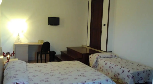 Camera Standard Borgo Pida