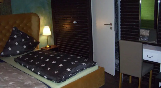 fritzis arte rooms
