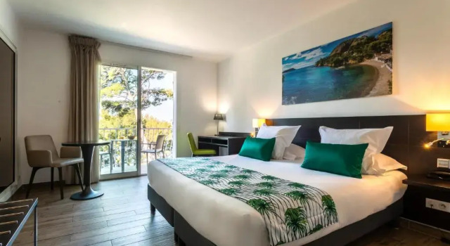 Номер Superior с видом на море Hôtel Corniche du Liouquet