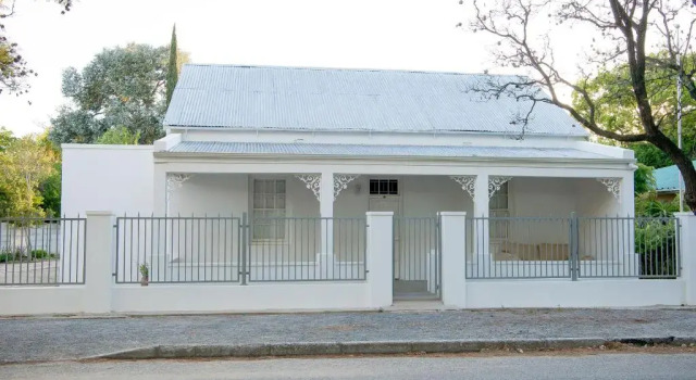 Plumbago Cottages, จอง โรงแรม Robertson Western Cape