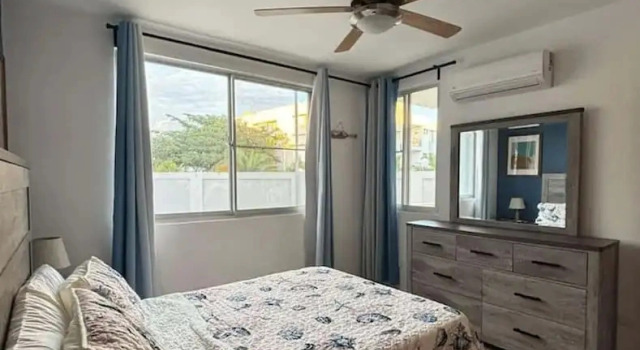 Modern 2BR Escape White Sands Beach Access, Забронировать Апартаменты/квартира Баваро Пунта-Кана