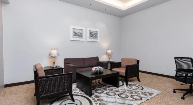 Четырёхместный люкс Raia Hotel & Convention Centre Kuching