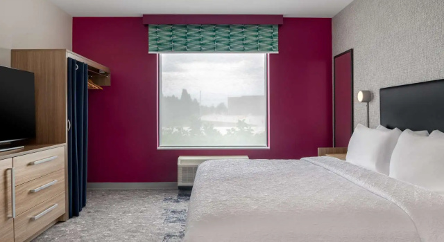 Двухместный люкс c 1 комнатой Home2 Suites By Hilton Sheboygan