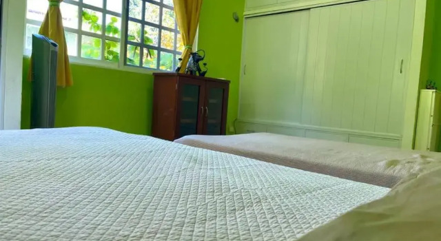 Коттедж с 2 комнатами Casa hogareña con excelente ubicación en la ciudad