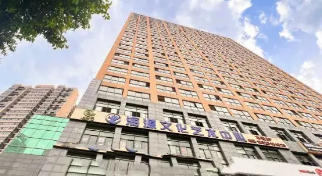 Dolphin Hotel (High-tech Kunming City University Branch), Prenota Hotel Hotel a Yunnan con parcheggio, Parcheggio