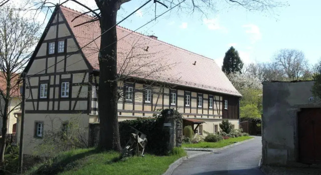 FEWO-im-sanierten-Fachwerkhaus, Prenota Hotel Hotel a Sassonia con piscina, Piscina