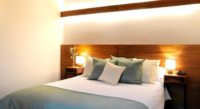 Hotel Babel