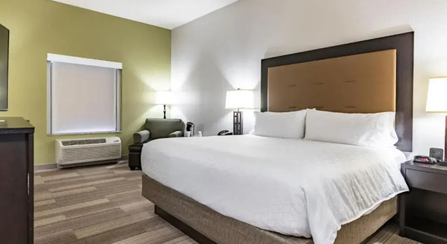 Номер Standard Holiday Inn Express & Suites New Martinsville by IHG