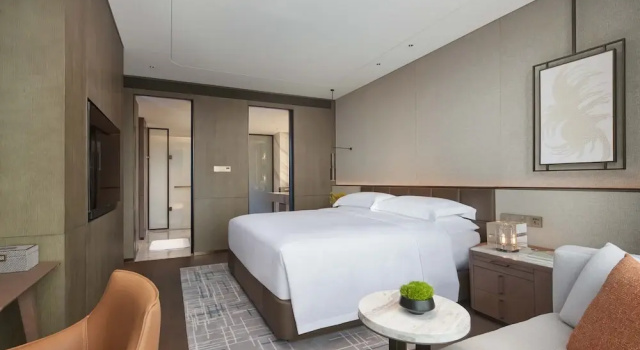 Intercontinental Zhengzhou by IHG