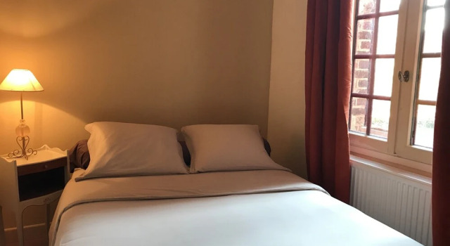 L'écurie de Vieux-Moulin, Rezervați Hotel Vieux-Moulin 