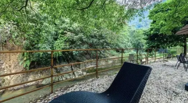 Yutiaoxia · Mountain Retreat, Prenota Hotel Qingyuan Guangdong