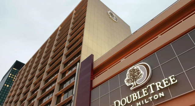 DoubleTree by Hilton Hotel Cleveland Downtown - Lakeside